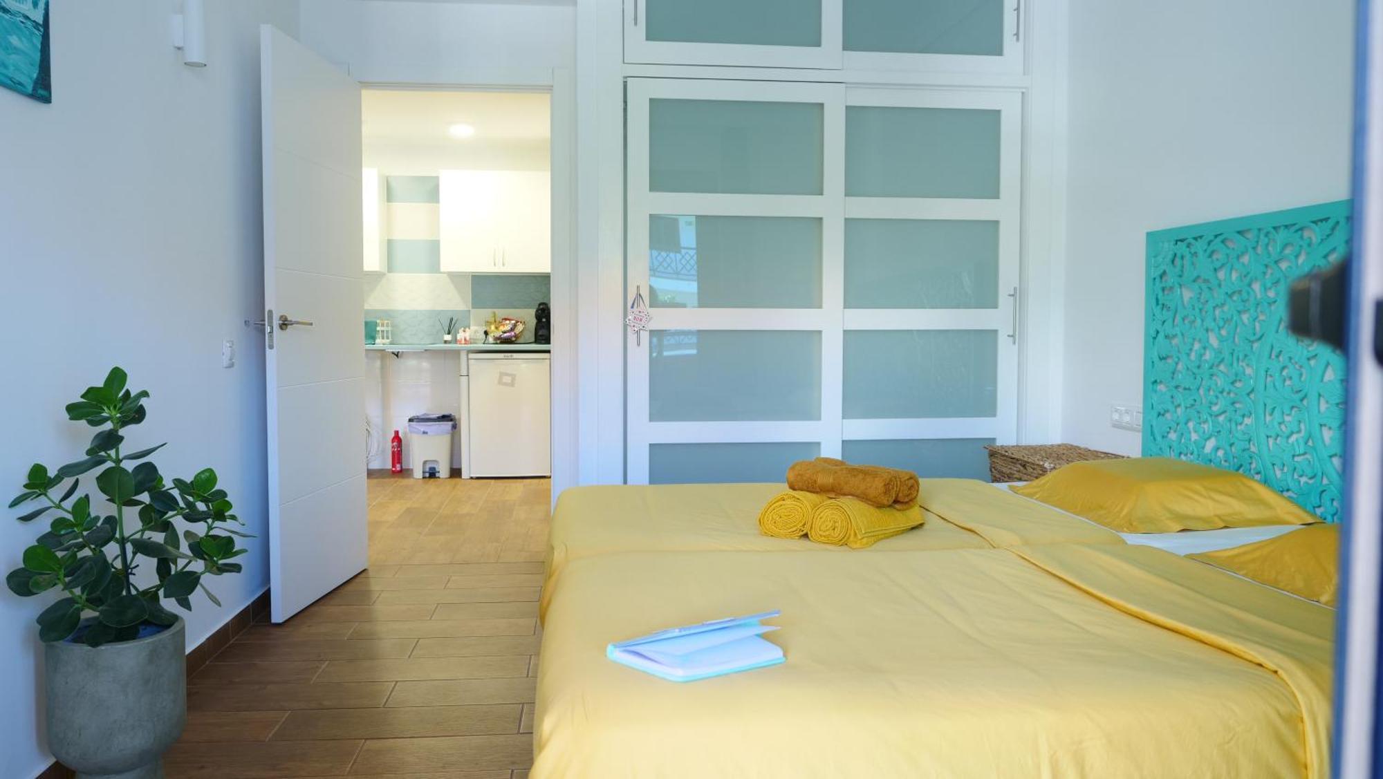 Tuerkiz Kanaan Apartman Puerto de Santiago  Ngoại thất bức ảnh